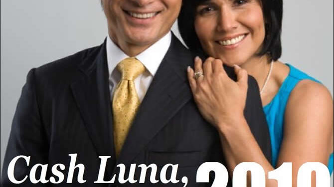 Pastor Cash Luna nombrado personaje del 2010 por el periódico La Voz